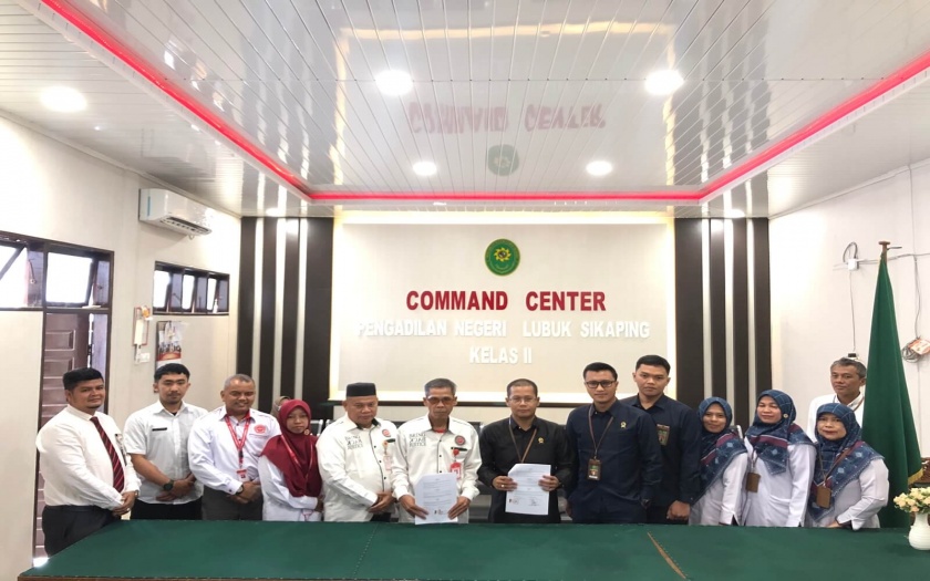 Penandatanganan MoU Kerjasama PN dengan POSBAKUMADIN